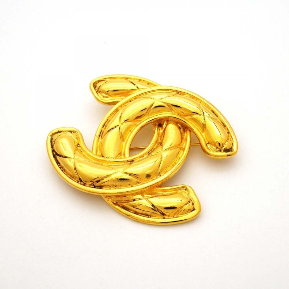 CHANEL Authentic Gold Logo Brooch - Picture 2 of 7